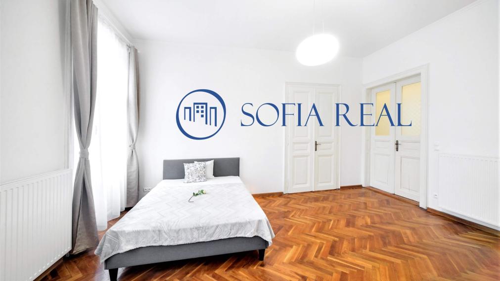 PRENAJATÉ: priestranný 3-izbový byt so staromestskou atmosférou, Staré Mesto