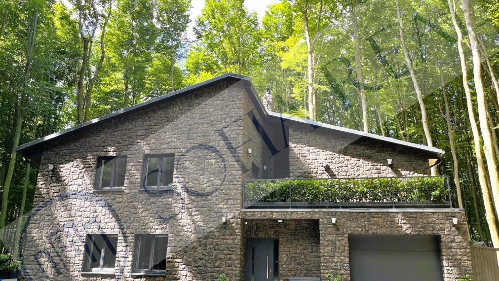 PREDAJ: moderná 5-izbová rekreačná chata / rodinná vila; Modra - Piesok