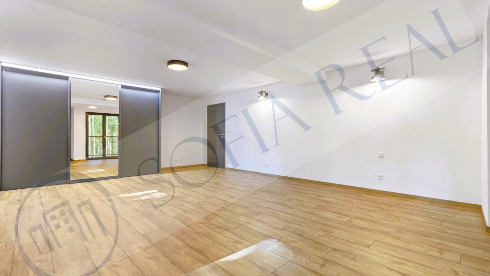 PREDAJ: moderná 5-izbová rekreačná chata / rodinná vila; Modra - Piesok