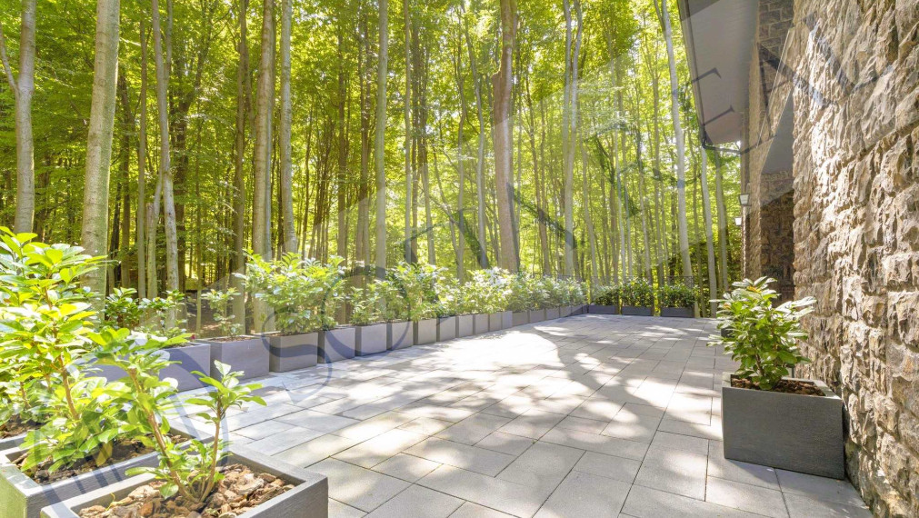 PREDAJ: moderná 5-izbová rekreačná chata / rodinná vila; Modra - Piesok