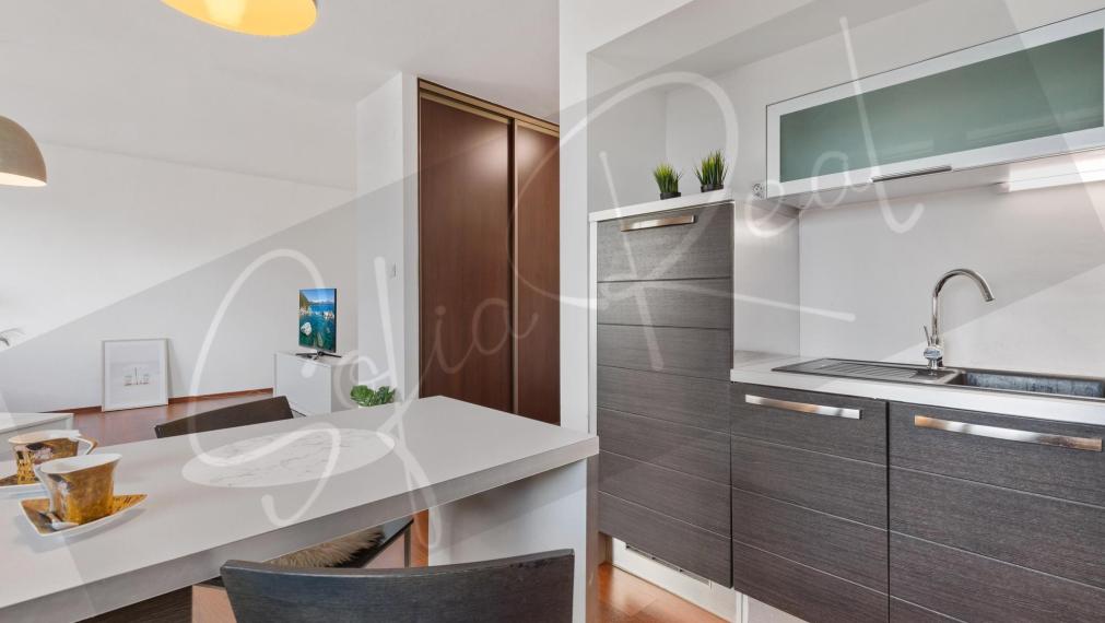 PRENAJATÉ: 1,5-izbová novostavba; začiatok Ružinova; Astrova ul.