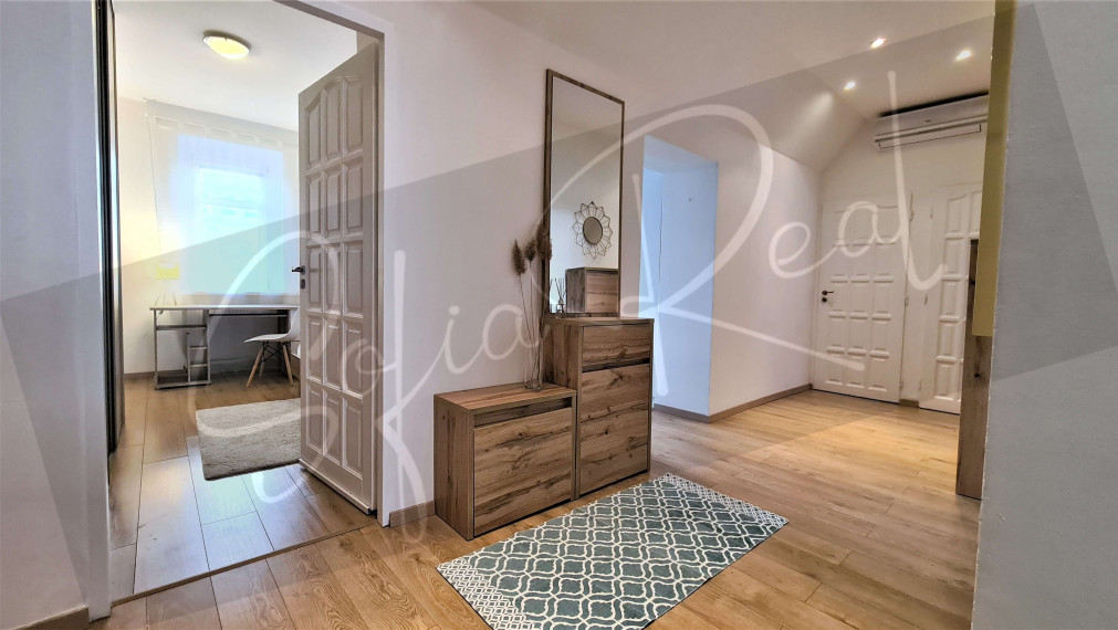 PRENÁJOM: priestranný 4-izbový byt, ZÁHRADKA, Pluhová ul. - Nové Mesto