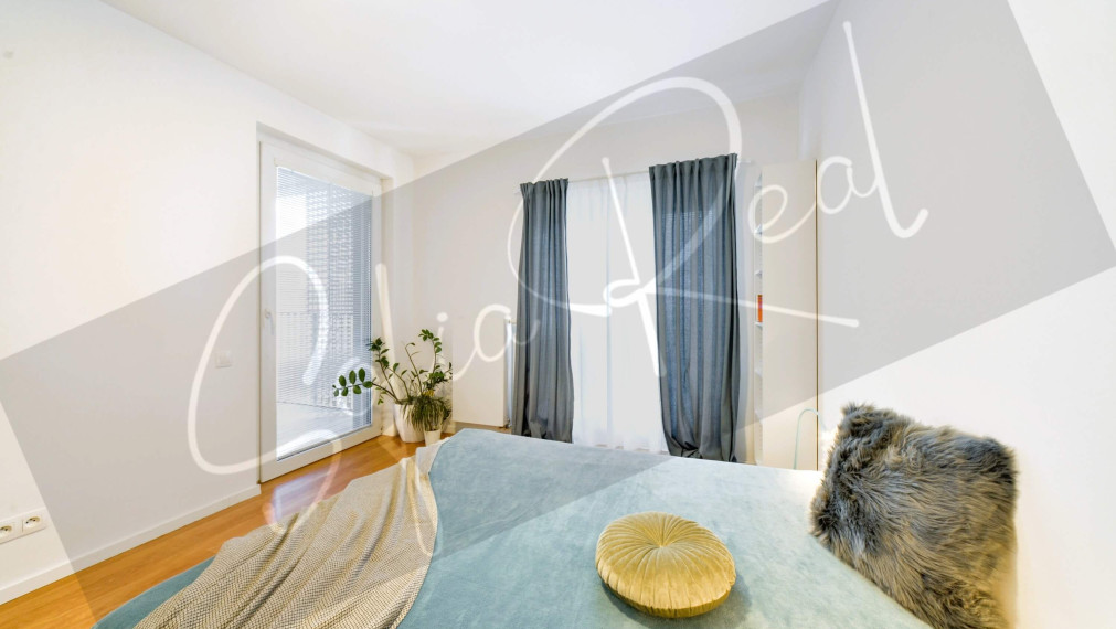 PRENAJATÉ: príjemný 2-izbový byt; parking; Pri Mýte - Nové Mesto