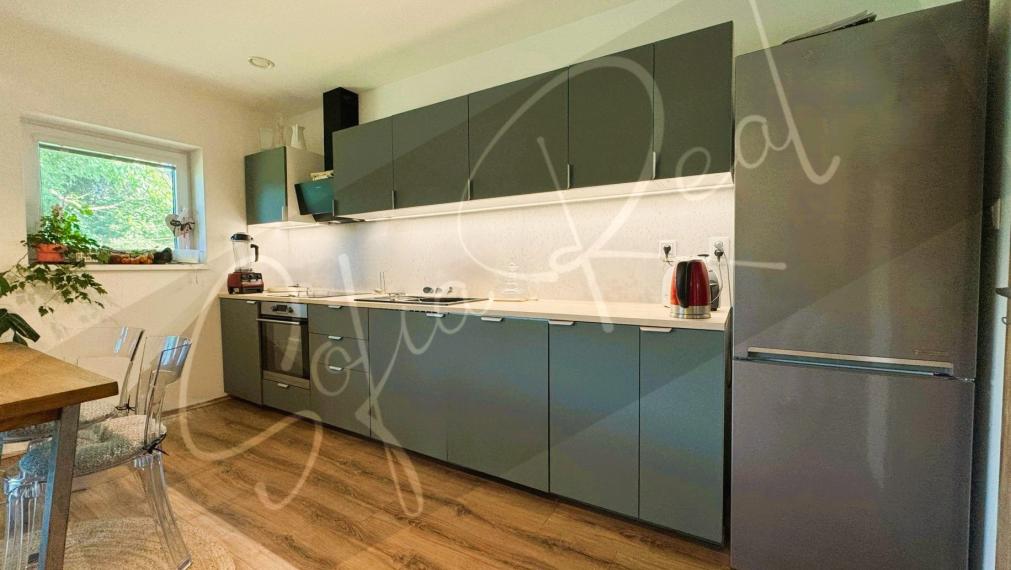 PRENAJATÉ: 4-izbový rodinný dom; parking; len 15 min. od BA; Ivanka pri Dunaji