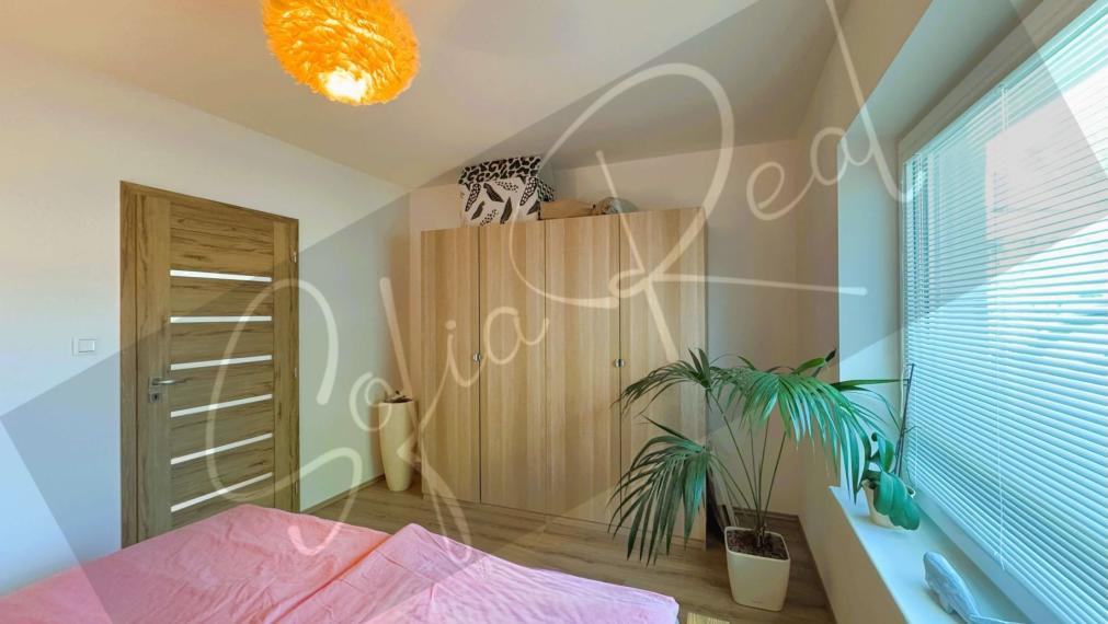 PRENAJATÉ: 4-izbový rodinný dom; parking; len 15 min. od BA; Ivanka pri Dunaji