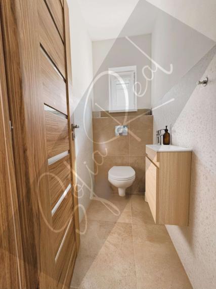 PRENAJATÉ: 4-izbový rodinný dom; parking; len 15 min. od BA; Ivanka pri Dunaji