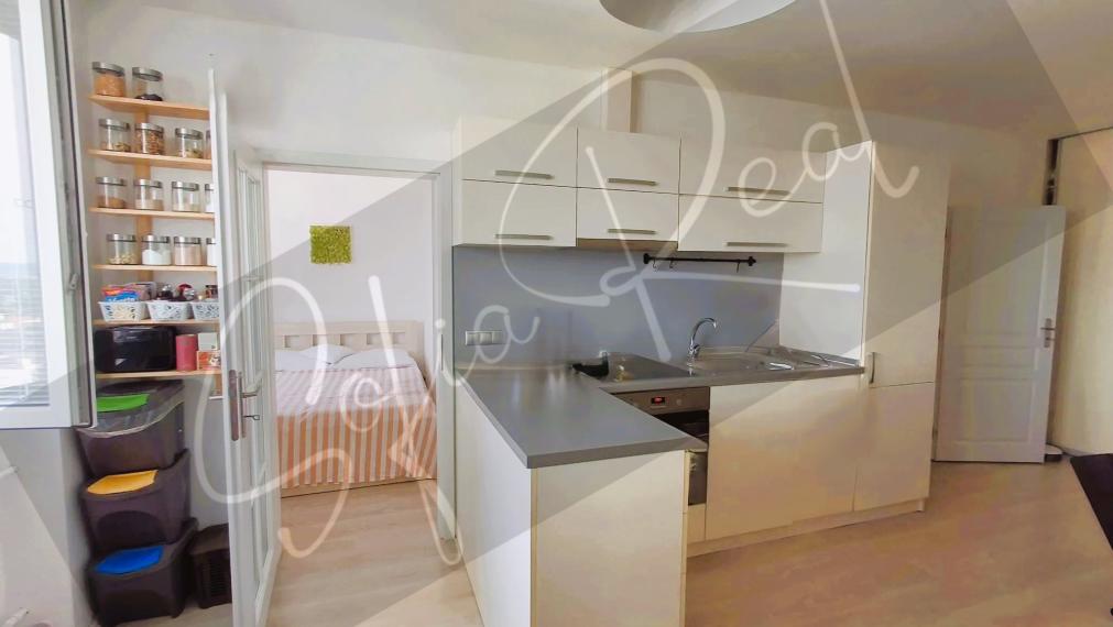 PREDAJ: príjemný 1,5-izbový BYT; lokalita Kramáre - Nové Mesto