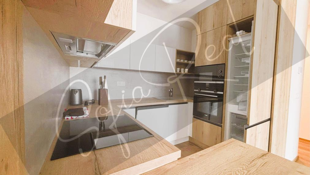 PREDAJ: 2-izbová novostavba; parkovanie + pivnica; balkón;  Devínska Nová Ves