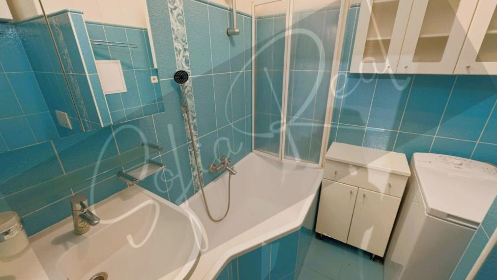 REZERVOVANÝ: svetlý 2-izbový byt; Stavbárska; Bratislava - Vrakuňa