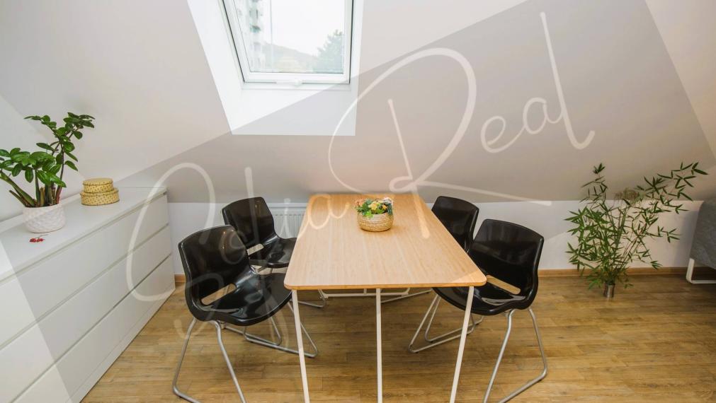 PRENÁJOM: svetlý byt (2x samostatná spálňa); parkovanie; Račianska ulica