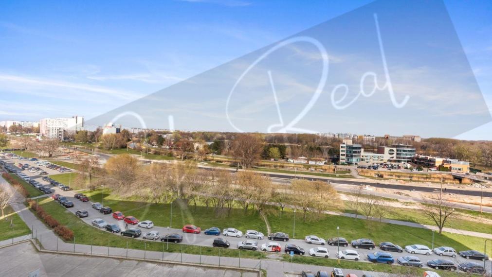 PRENÁJOM: zrekonštruovaný 3-izbový byt; samostatné izby; Petržalka - Znievska ul.