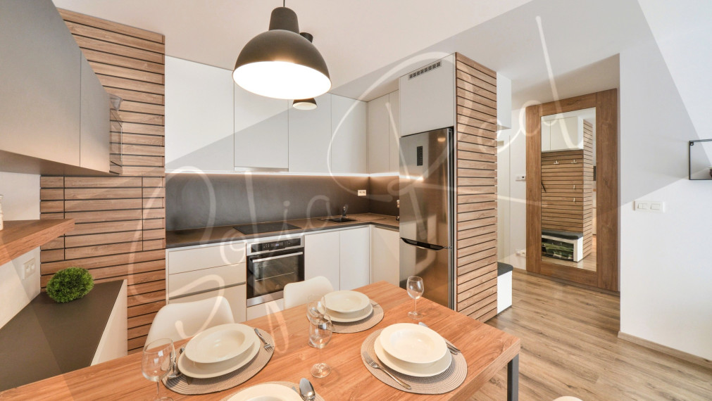 PRENÁJOM: moderná a štýlová 2-izbová novostavba; parking; Račianska ulica (Nové Mesto)