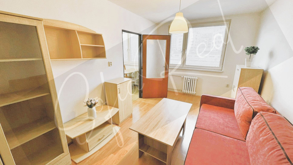 PRENÁJOM: 3i byt; zariadený; Rača