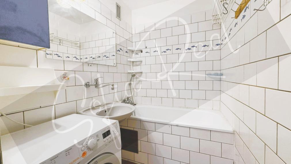 PRENÁJOM - VOĽNÝ ihneď: zariadený 3-izbový byt; Rača