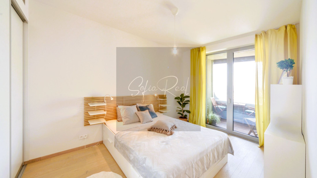 PRENÁJOM: priestranný 2-izbový byt; SKY PARK; parking; Staré Mesto