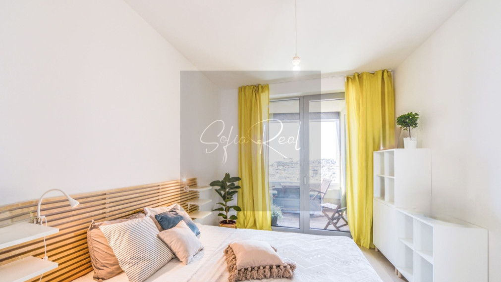 PRENÁJOM: priestranný 2-izbový byt; SKY PARK; parking; Staré Mesto