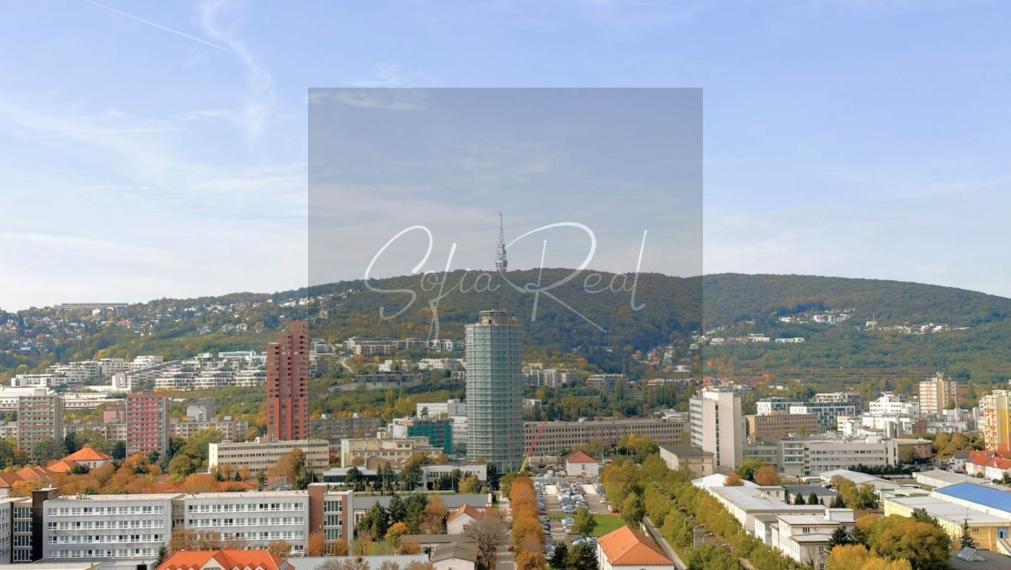 PREDAJ: 1-izbový apartmán; loggia; výhľad na mesto – Tehelné pole, Bajkalská