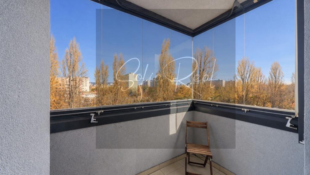 PRENÁJOM: vzdušný 4i byt 125 m² + garáž + 2 loggie | Ružinov | Astrová ul.