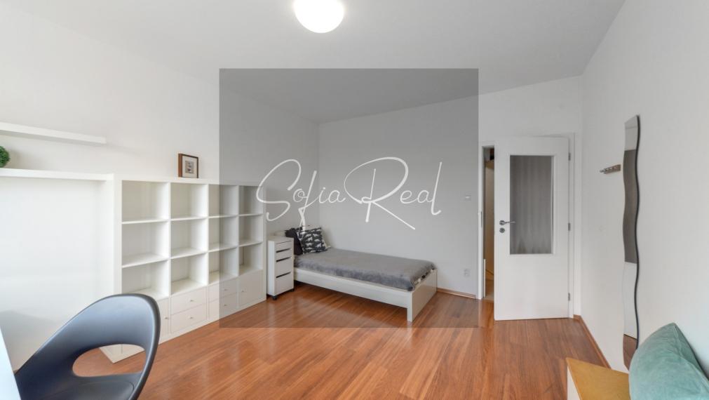 PRENÁJOM: vzdušný 4i byt 125 m² + garáž + 2 loggie | Ružinov | Astrová ul.