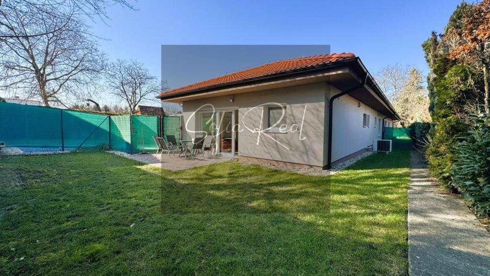 PRENÁJOM: 4-izbový dom s predzáhradkou | 3x PARKOVANIE | 15 min. od Bratislavy