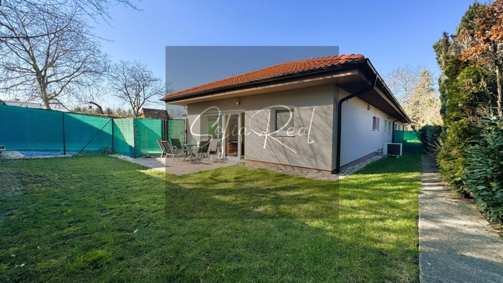 PRENÁJOM: 4-izbový dom s predzáhradkou | 3x PARKOVANIE | 15 min. od Bratislavy