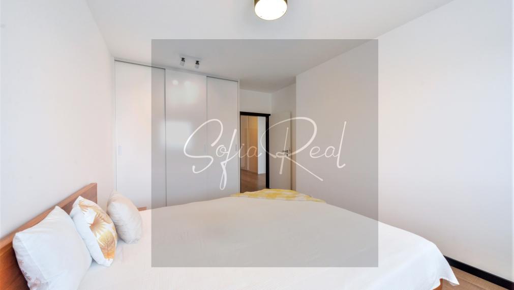 PRENAJOM: veľkorysý 2-izbový byt | parkovanie | pri Ľudovom námestí - Nové Mesto