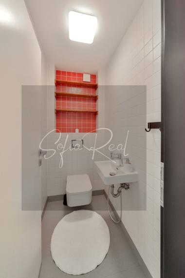 PRENAJOM: veľkorysý 2-izbový byt | parkovanie | pri Ľudovom námestí - Nové Mesto