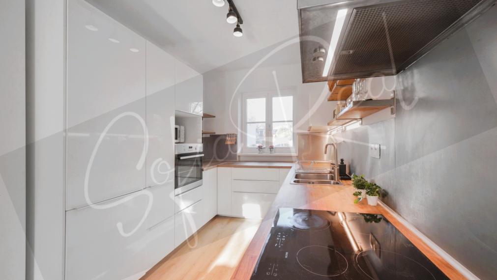 PRENÁJOM: 4-izbový rodinný dom so záhradkou pri Ľudovom námestí - Nové Mesto