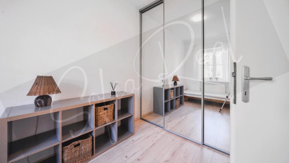 PRENÁJOM: 4-izbový rodinný dom so záhradkou pri Ľudovom námestí - Nové Mesto