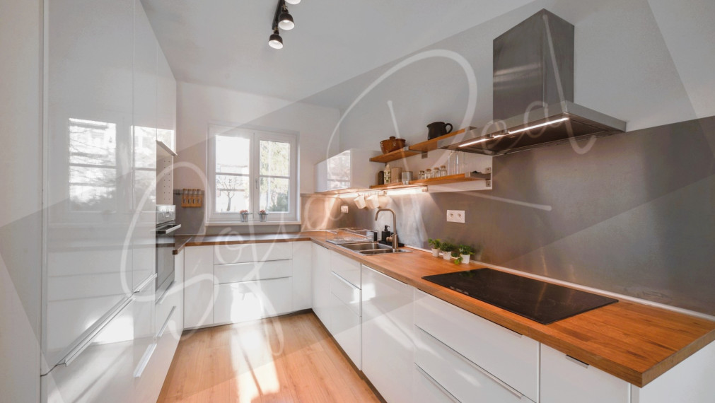 PRENÁJOM - 3D: 4i rodinný dom | záhradka | pri Ľudovom nám. - Nové Mesto