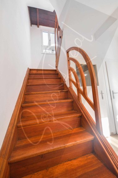 PRENÁJOM - 3D: 4i rodinný dom | záhradka | pri Ľudovom nám. - Nové Mesto