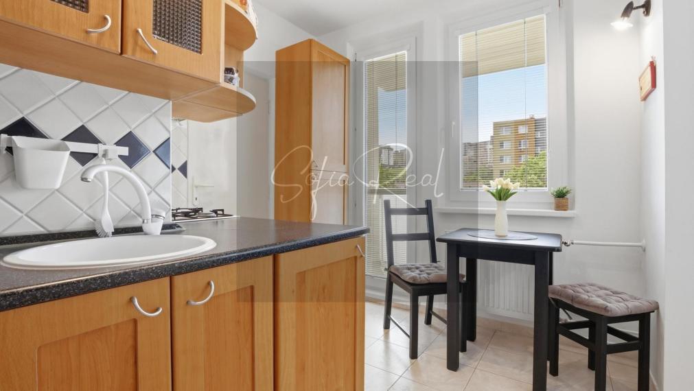 PRENAJATÉ: svetlý 1i byt | loggia | VOĽNÝ | Karlova Ves