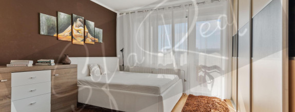 PRENÁJOM: priestranný 3-izbový byt; samostatné izby; Petržalka - Znievska ul.