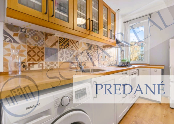 PREDANÉ: zrekonštruovaný 1-izbový byt; Ružinov - Haburská ul.