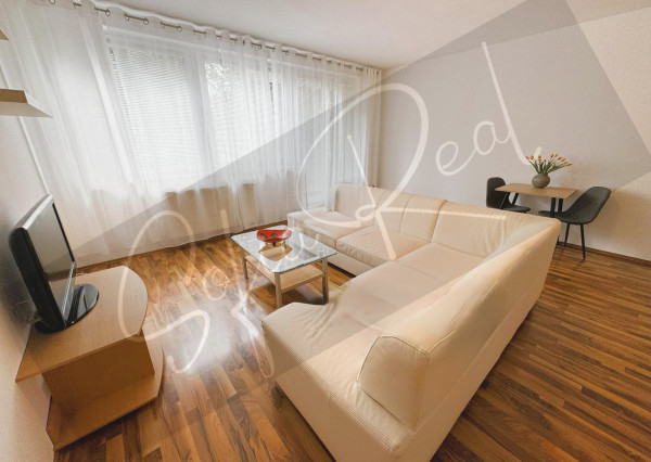 PRENÁJOM - priestranný 2-izbový byt v tichej časti Ružinova – Trnávka, pri OC Avion