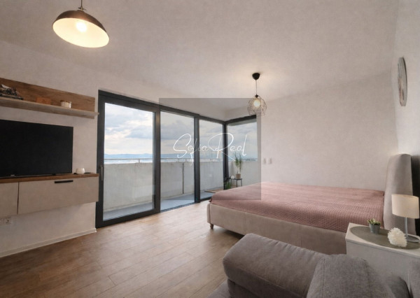 PREDAJ: 1-izbový apartmán; loggia; výhľad na mesto – Tehelné pole, Bajkalská