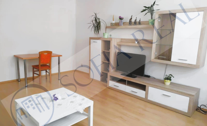 PRENÁJOM: 3-izbový byt; centrum mesta; Staré Mesto