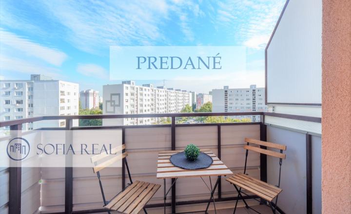 PREDANÉ: tehlový a zariadený 1-izbový byt s BALKÓNOM, Vyšehradská ul. - Petržalka