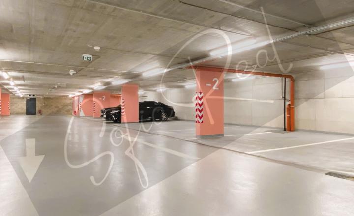 PREDAJ: garážové státie pre 2 autá; širšie centrum - Račianska ulica - fotografia 1